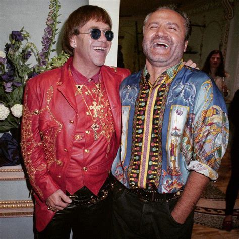 versace lebt noch|elton john Versace.